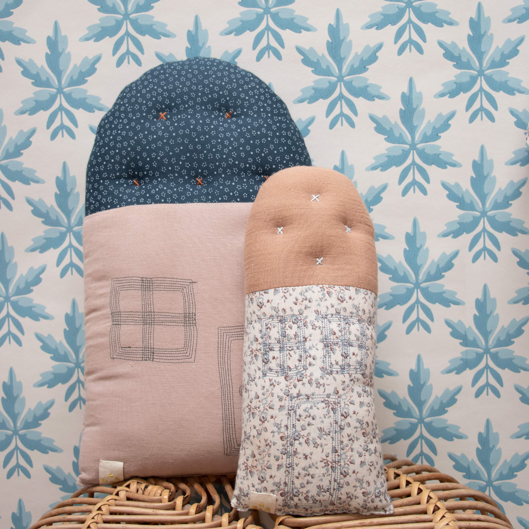 Small House cushion - Indigo Dot