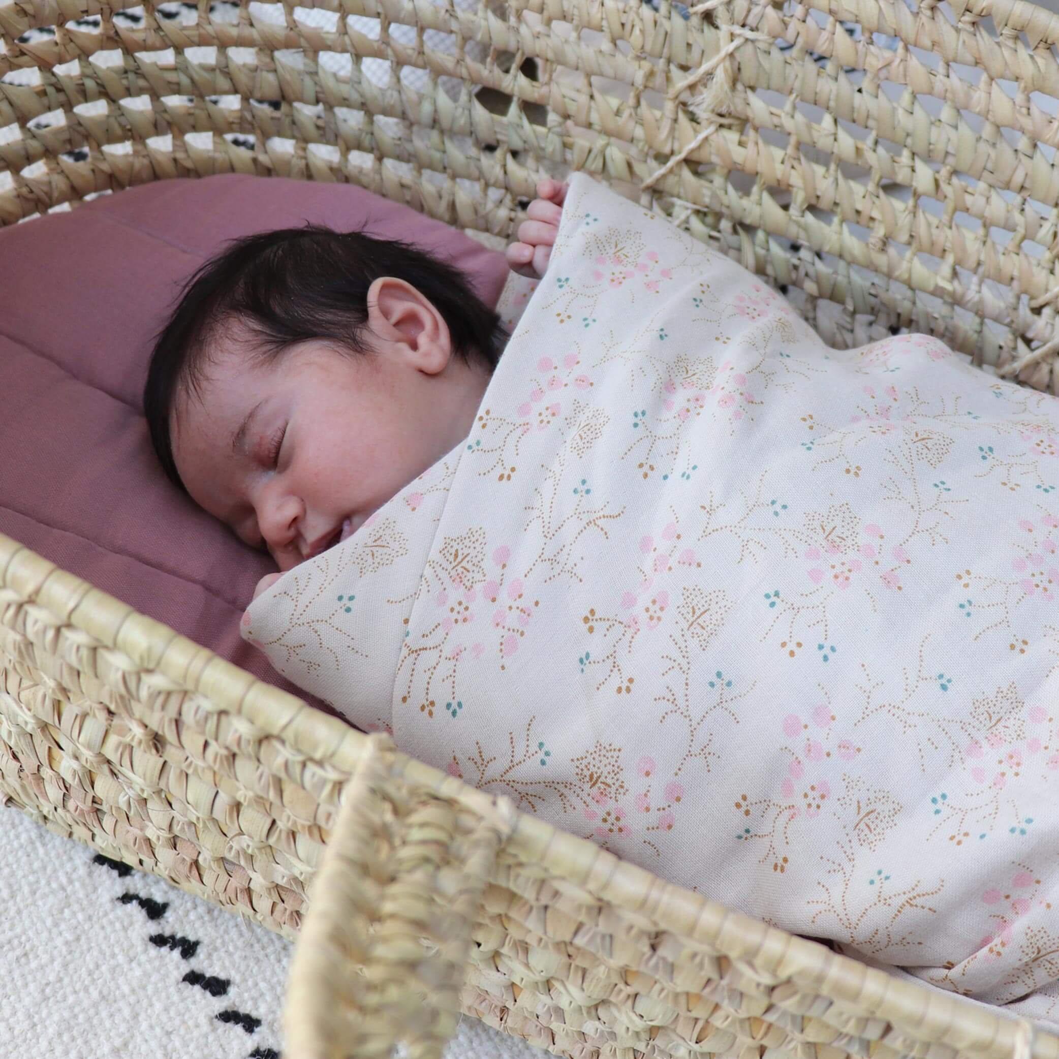 Single Layer Swaddle Blanket - Minako Golden/ Stone